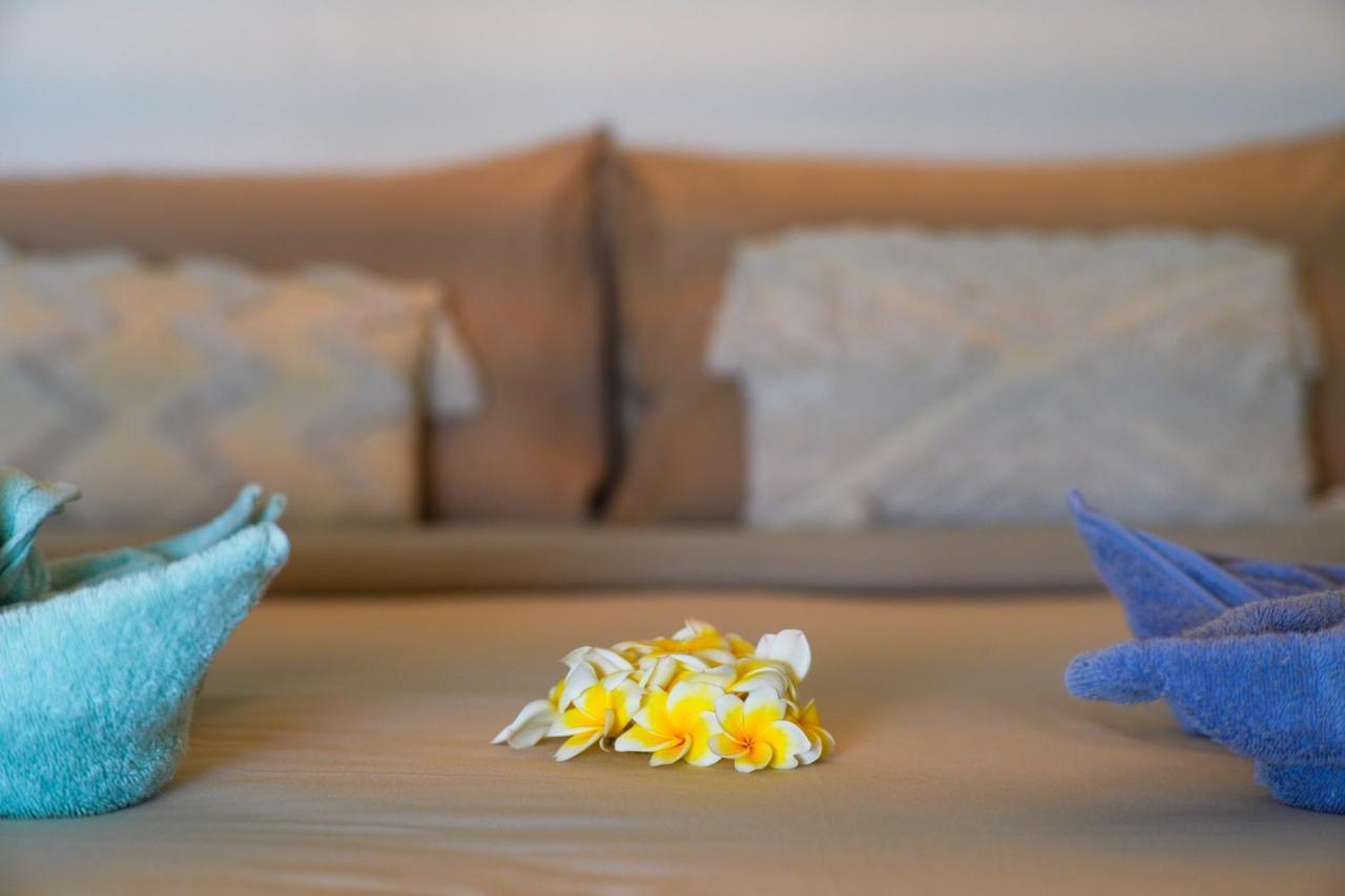 Ocean Vibes Hotel Thong Sala Eksteriør billede